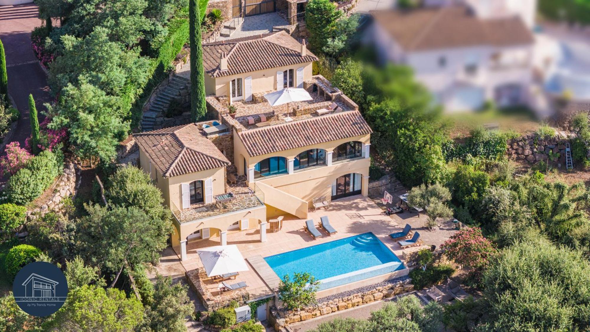 Villa Familiale Avec Vue Imprenable Saint-Raphaël Exterior foto