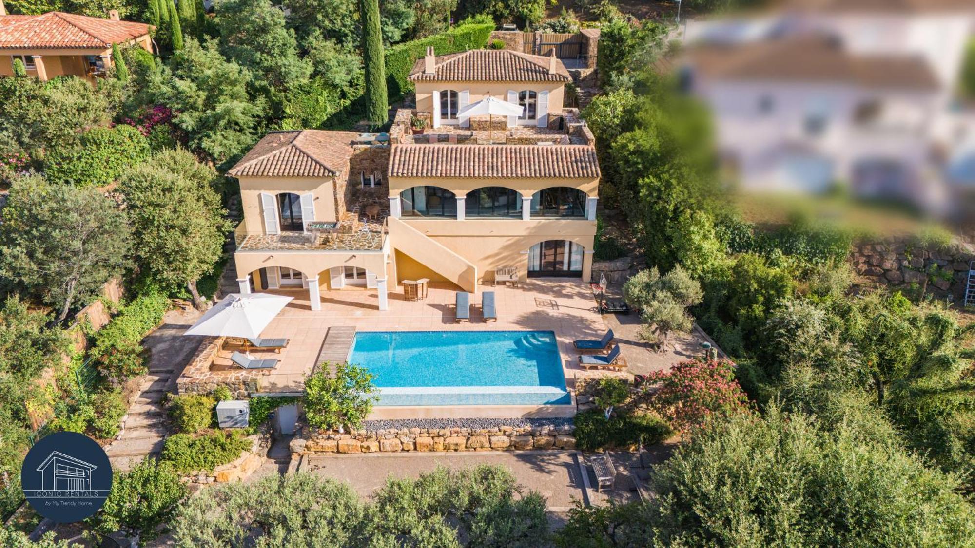 Villa Familiale Avec Vue Imprenable Saint-Raphaël Exterior foto